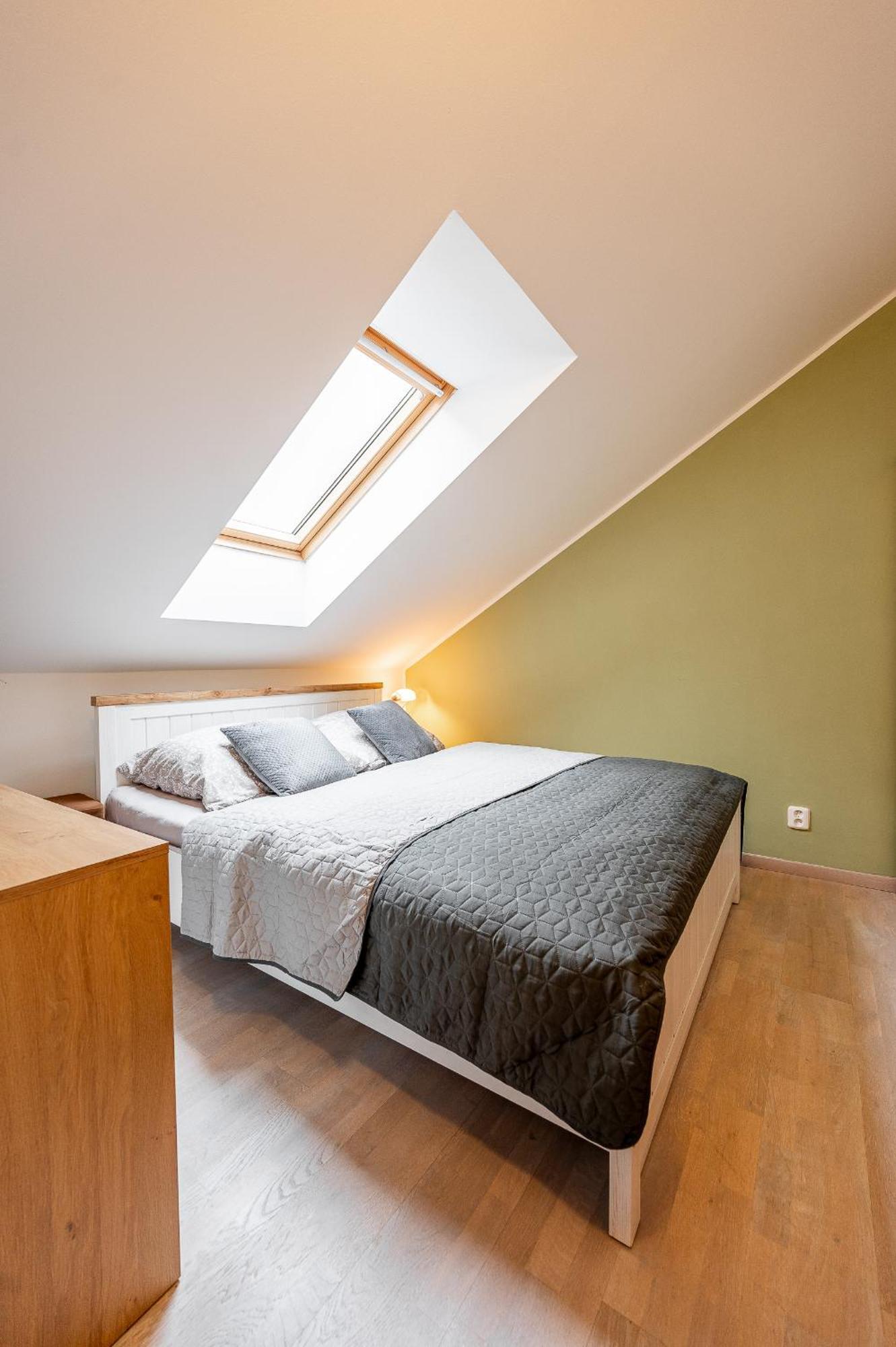 2 Room Flat Hlavna Kosice With Parking Extérieur photo