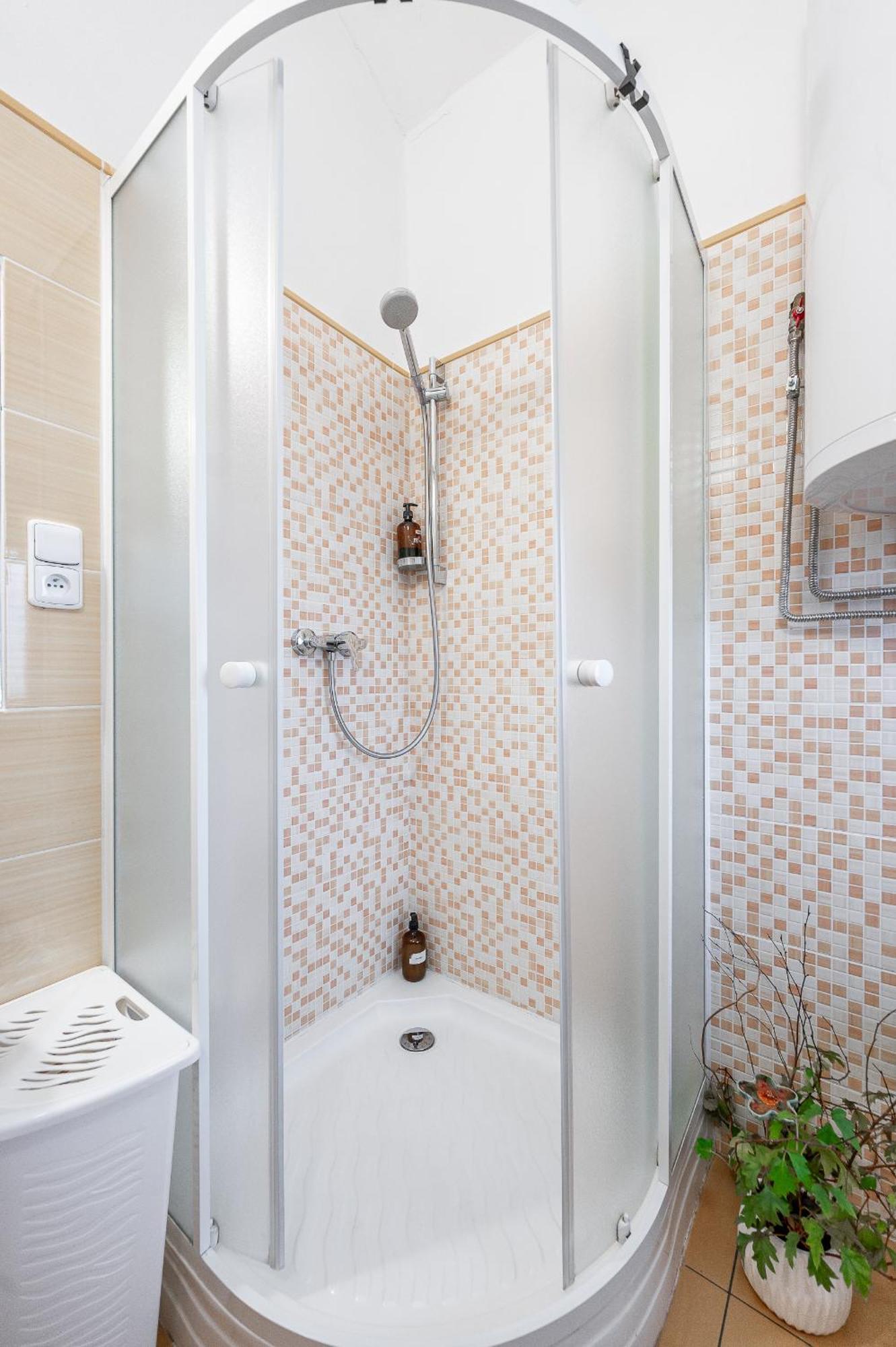 2 Room Flat Hlavna Kosice With Parking Extérieur photo